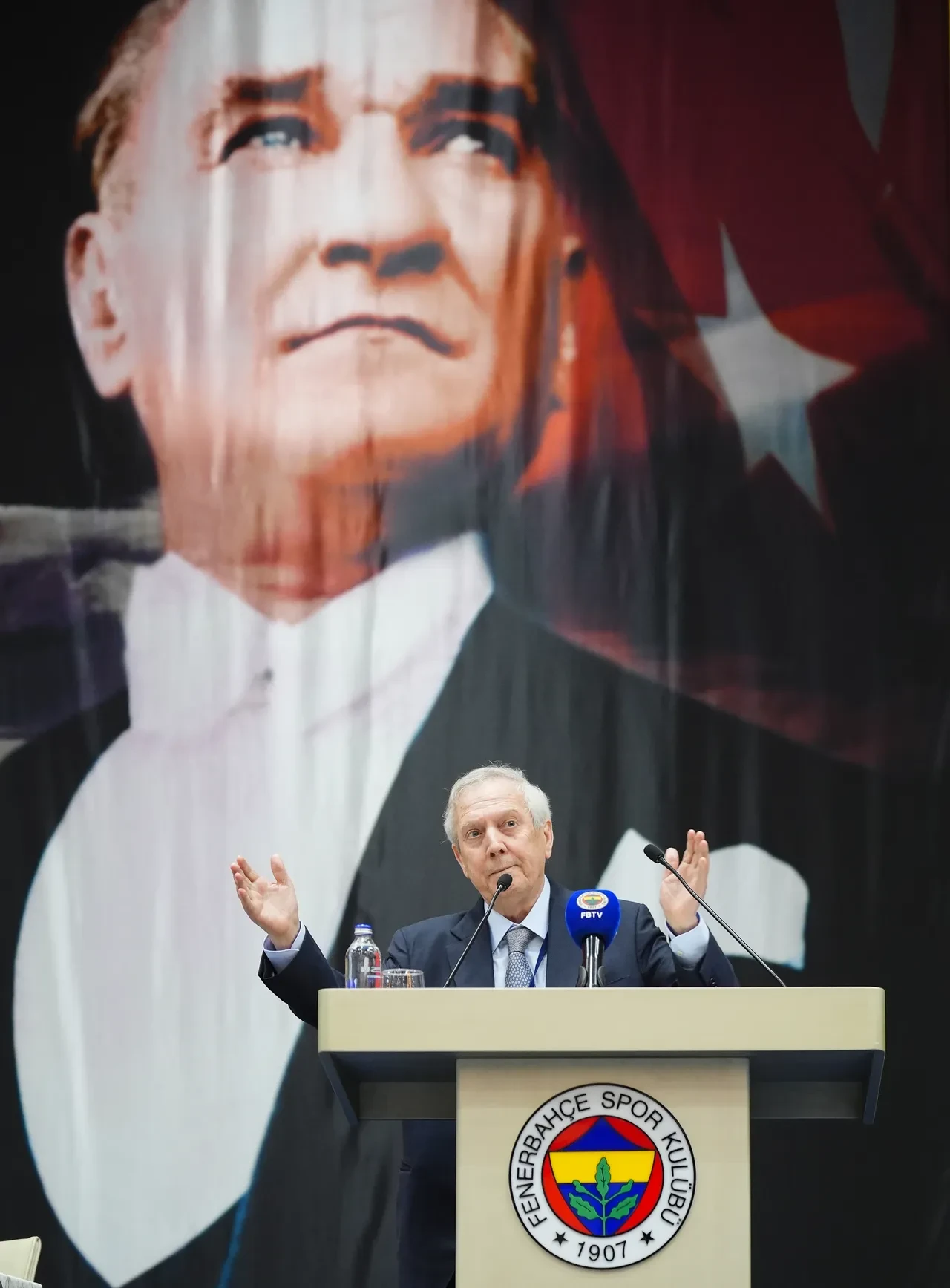 Aziz Yıldırım ve Ali Koç'tan Saran yönetimine çağrı! Borçların kapanması için kritik öneri