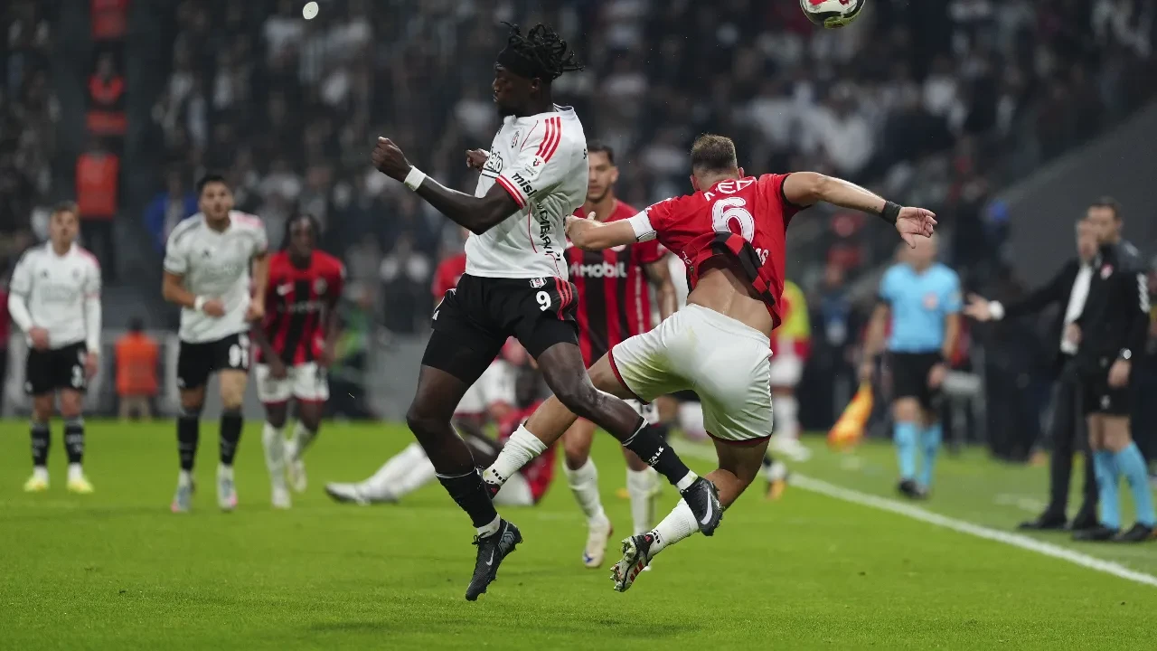 Beşiktaş evinde Gençlerbirliği'ne mağlup oldu: 2-1