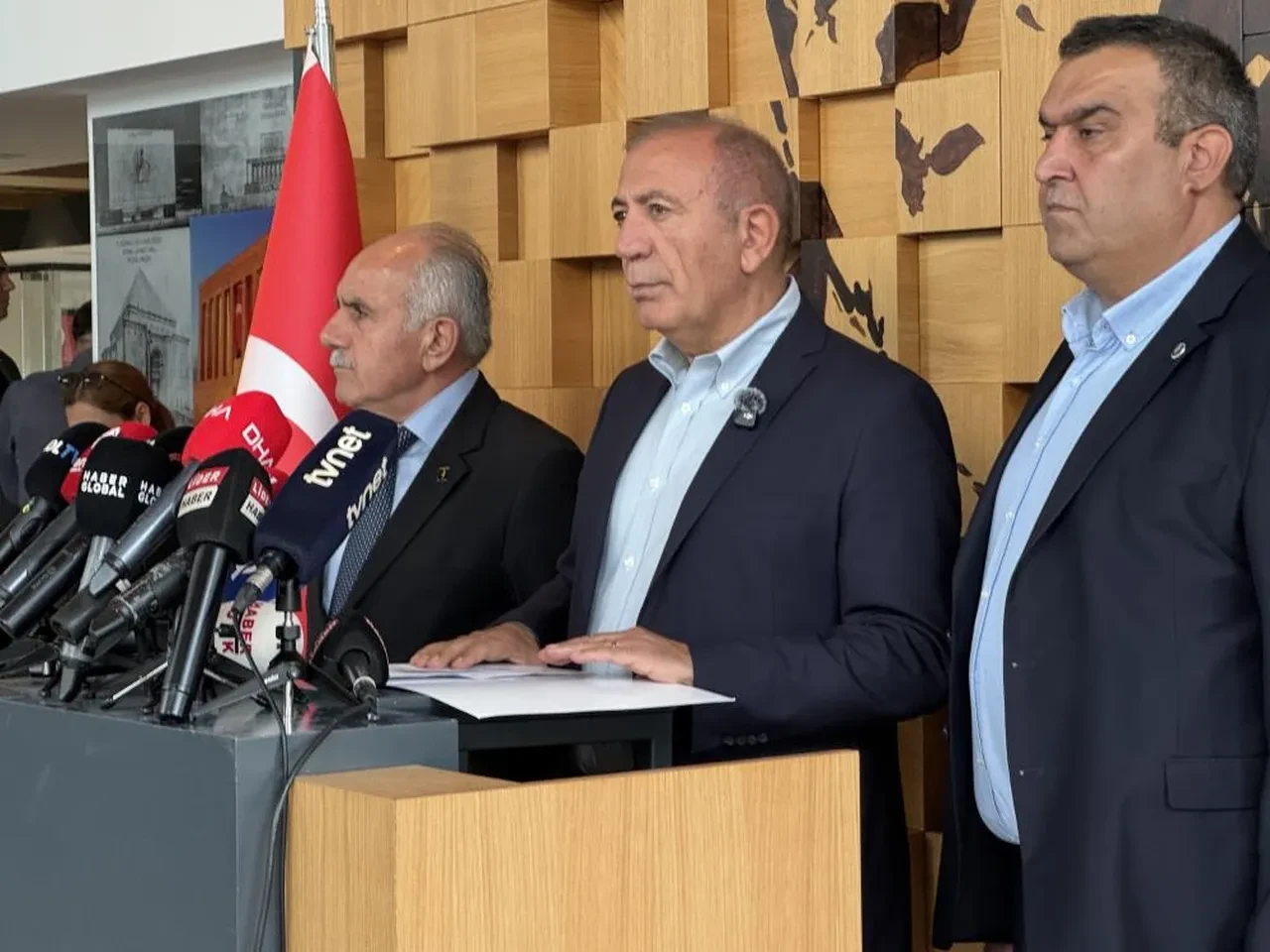 CHP İstanbul İl Kongresi sonrası Gürsel Tekin ne yapacak? O üyelerle ilgili hamlesini duyurdu: Bir an önce...