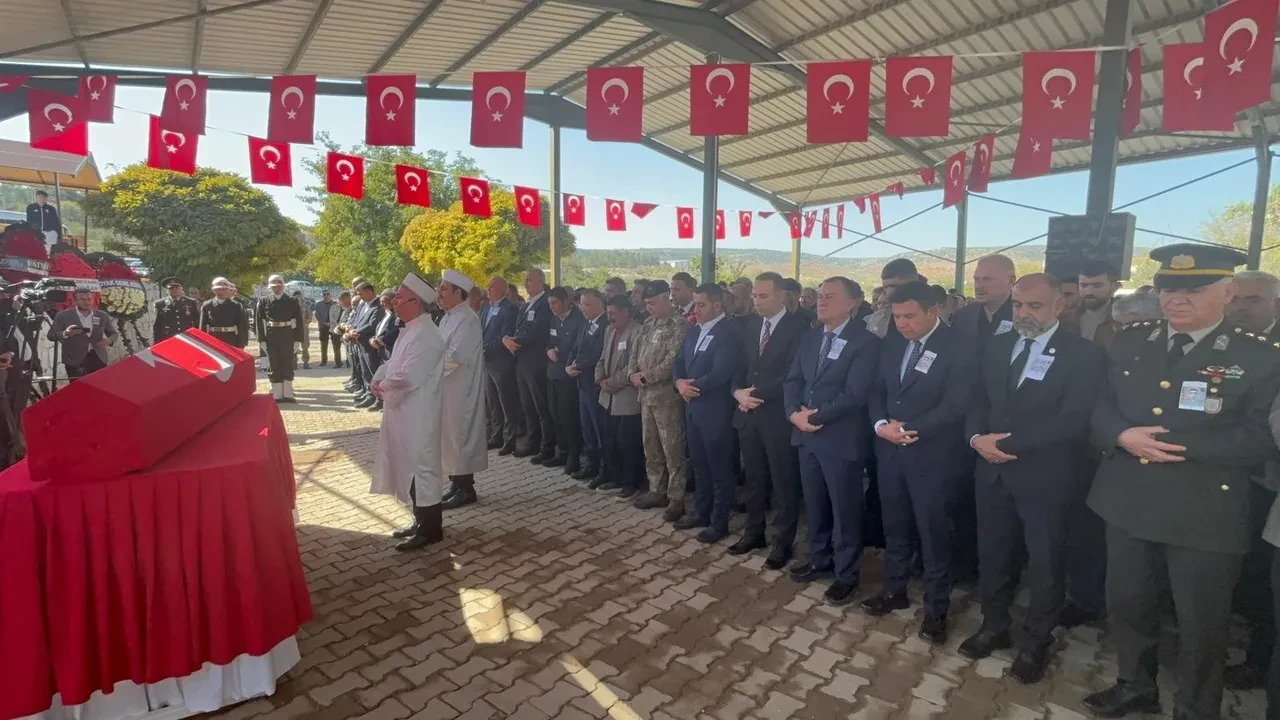 Cumhurbaşkanı Erdoğan'dan Piyade Er Eyüp Güner için başsağlığı mesajı