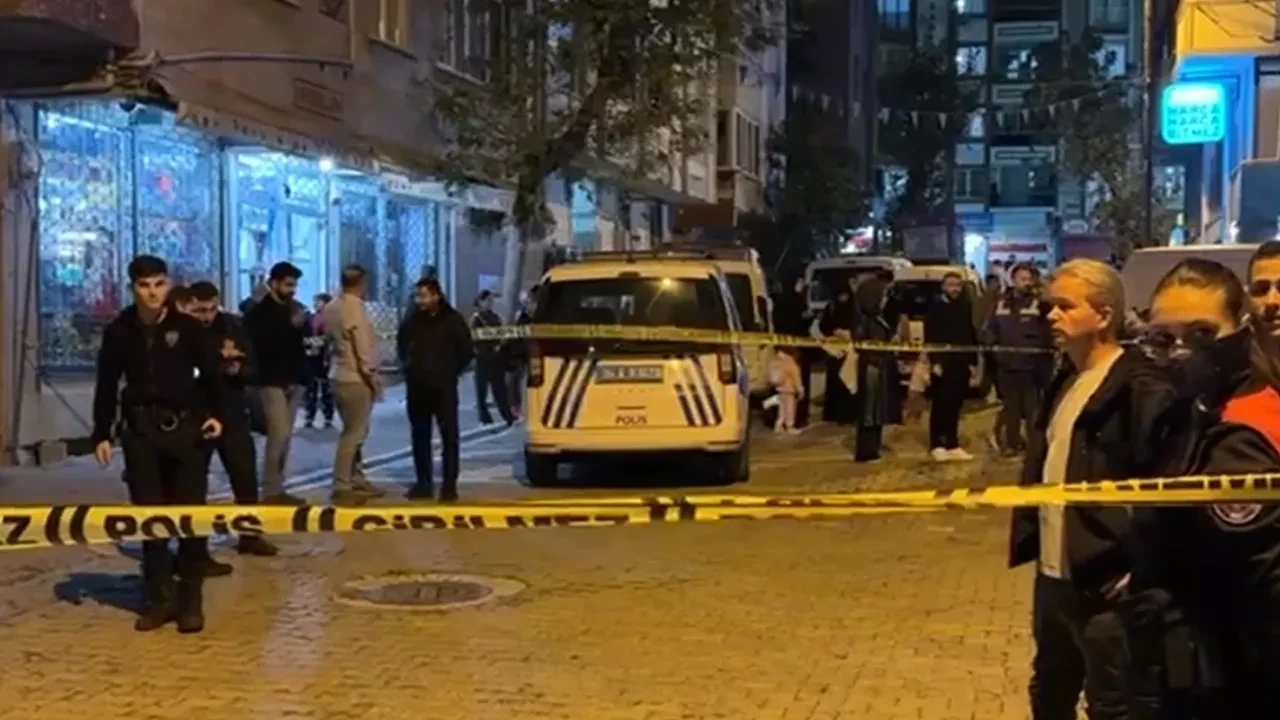 Esenyurt’ta silahlı saldırı: Ölü ve yaralılar var!