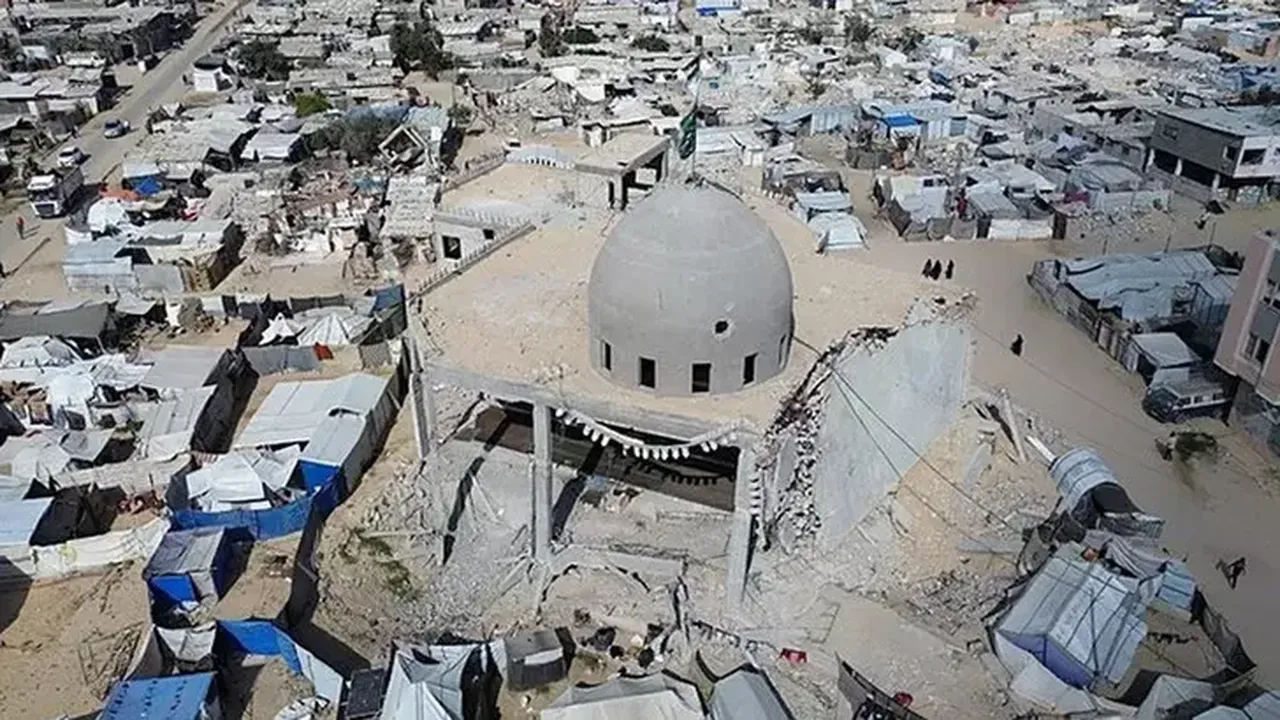 Gazze'de içler acısı tablo! Mezarlıklarda yer kalmadı