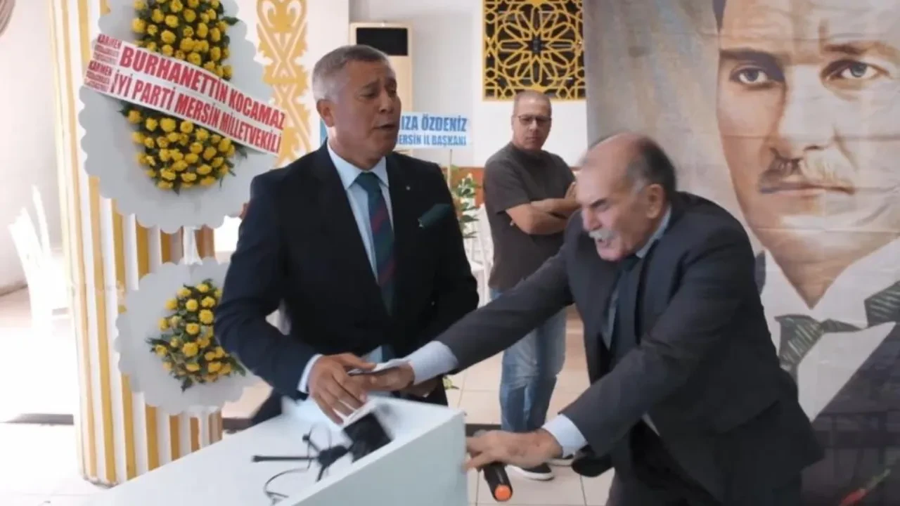 İYİ Parti kongresinde gergin anlar! Kürsü devrildi 