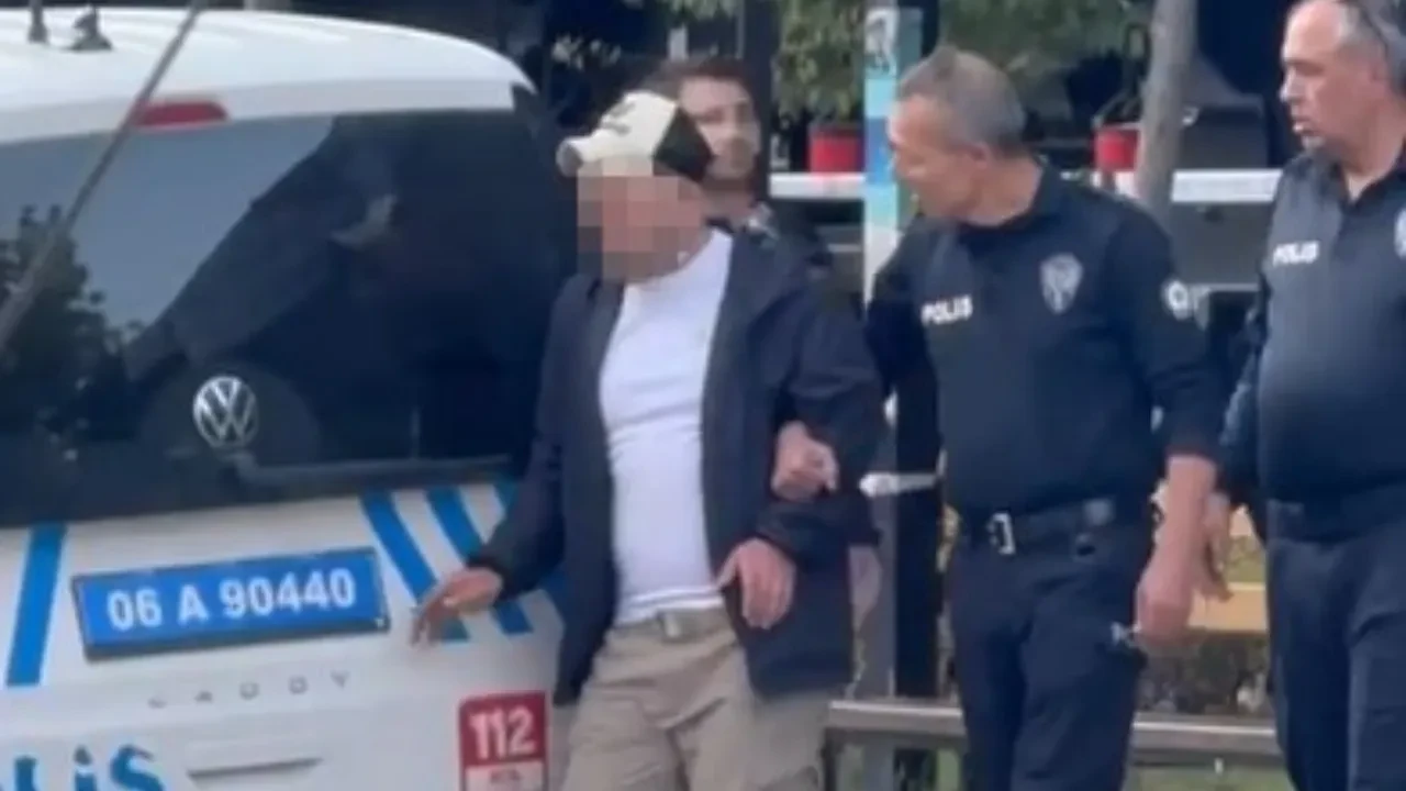 Kendisini polis olarak tanıtıp saldırgan tavırlar sergileyen alkollü şahıs gözaltına alındı