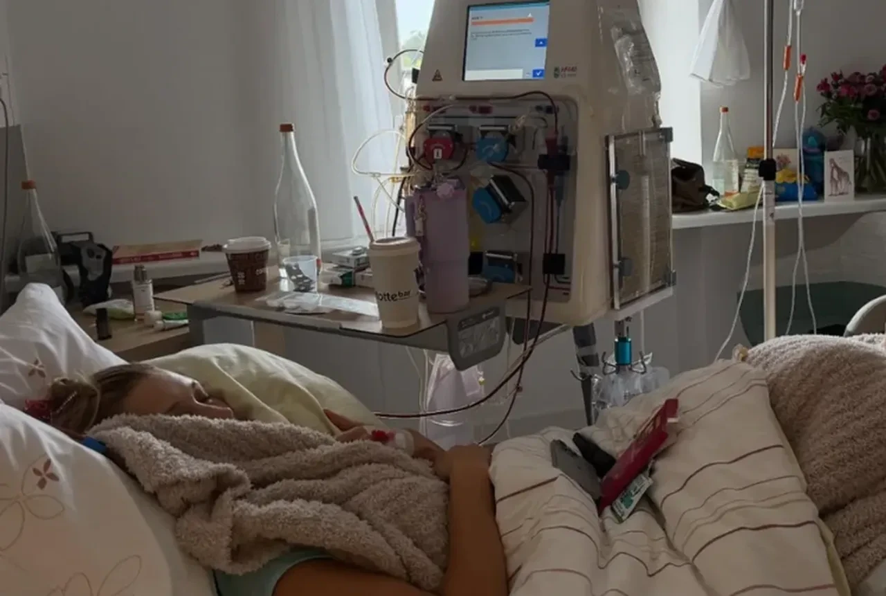 Lyma hastalığıyla mücadele eden Bella Hadid, podyumda zor anlar yaşadı! 