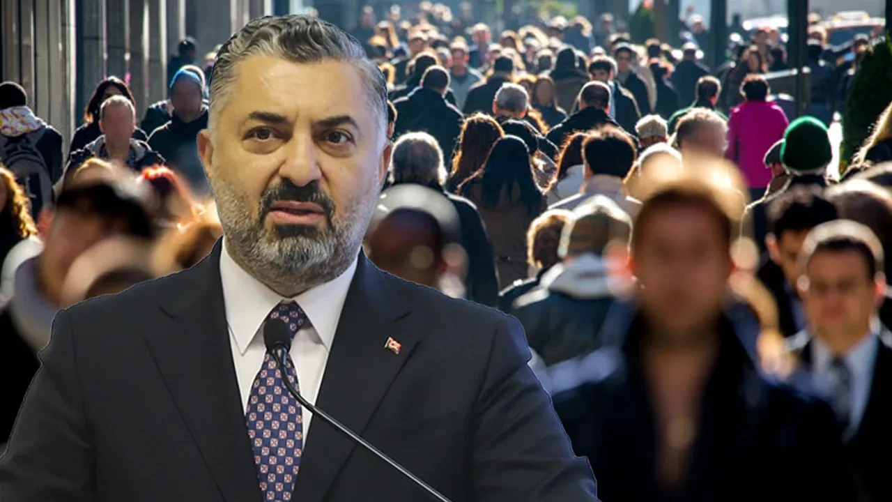 RTÜK sokak röportajları için düğmeye bastı! Ebubekir Şahin yapılacakları duyurdu: Sonuna kadar kullanacağız