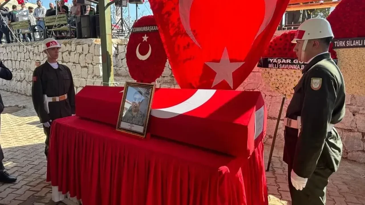 Şehit Piyade Er Eyüp Güner, son yolculuğuna uğurlandı