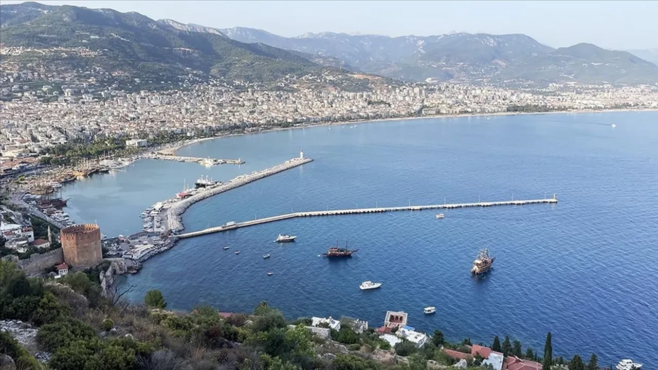 Sezon uzadı: otellerde doluluk yüzde 95’e ulaştı