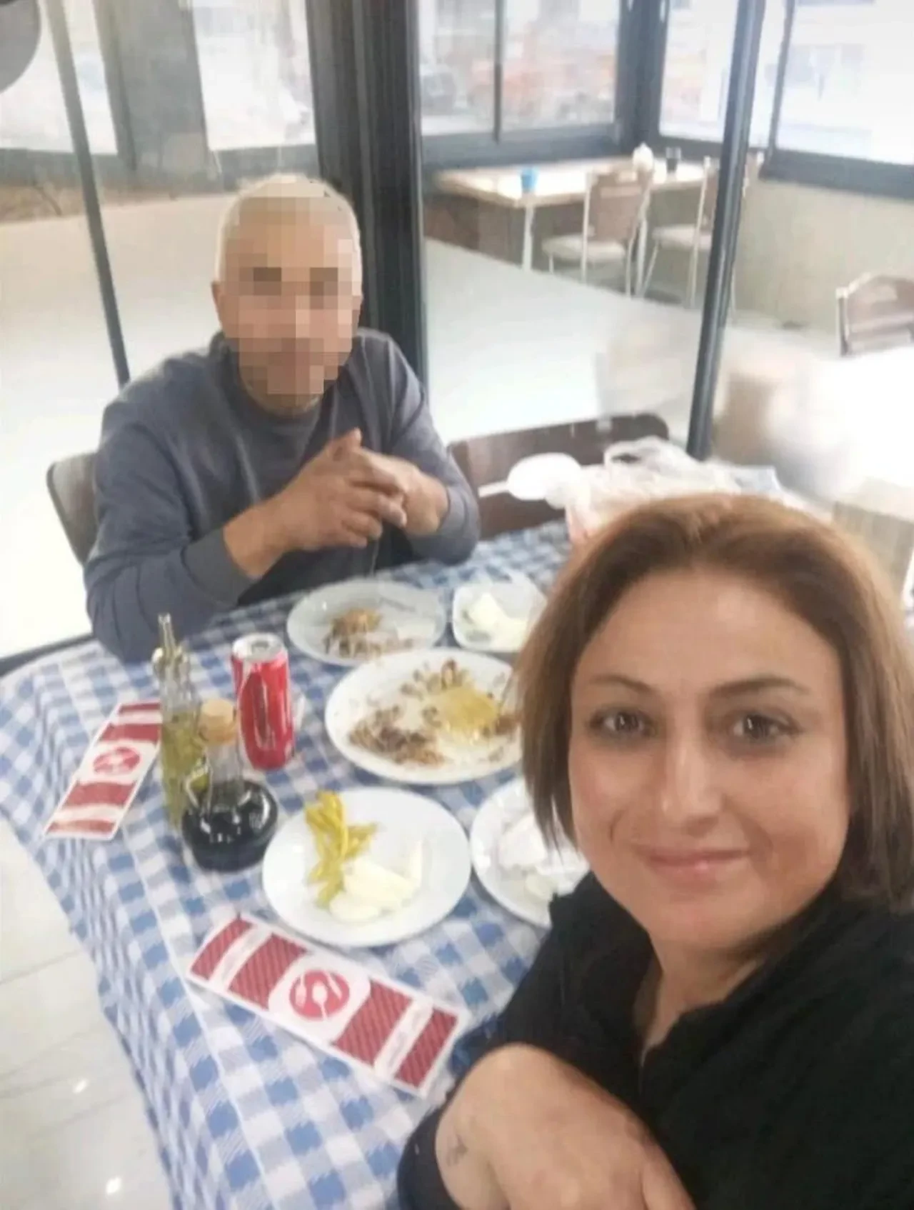 Çocuklarını görmek için cezaevinden izin aldı hayatından oldu! Çocuğunun gözleri önünde katledildi