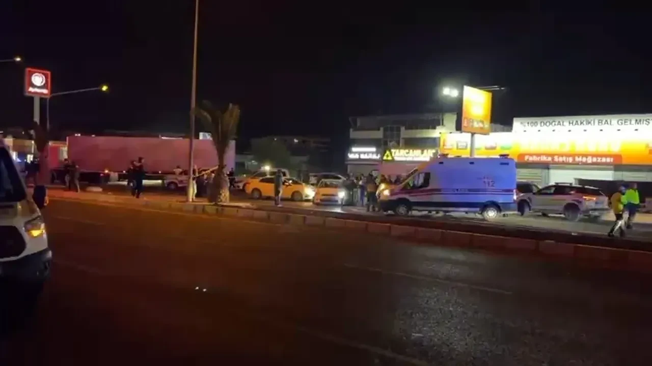 Edremit’te dehşet: Gasp ettiği araçla 2 kişiyi öldürdü, 2'si polis 5 kişiyi yaraladı