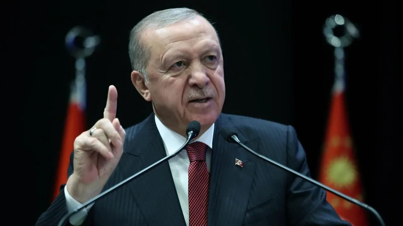 Erdoğan'dan liseleri kısaltacak 2+2 modeline veto! Yeni talimat verdi