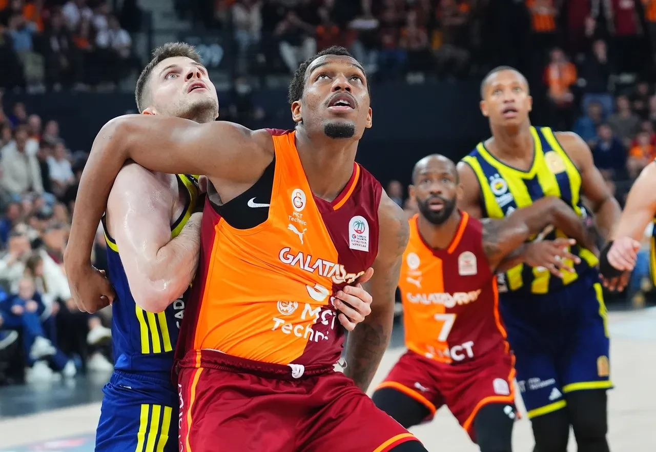Fenerbahçe Beko Galatasaray maç sonucu kaç kaç? Parkede 9 farklı galibiyet