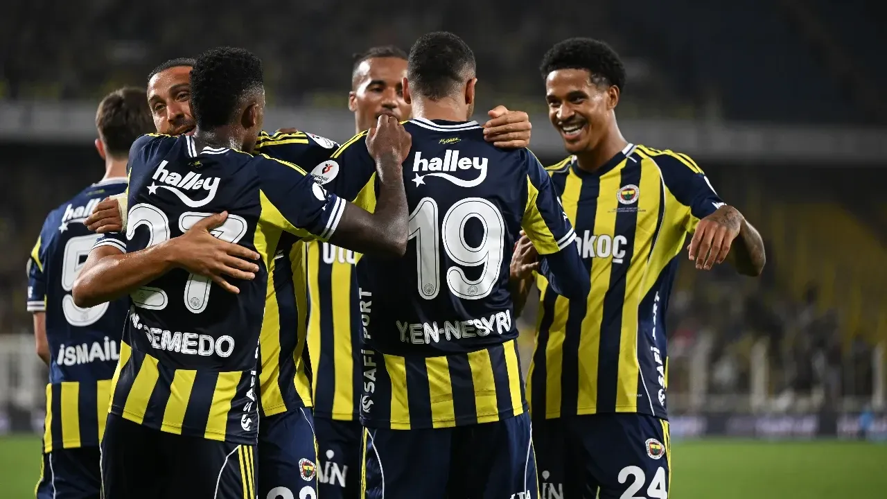 Fenerbahçe Fatih Karagümrük maç kadrosu! FB muhtemel ilk 11'leri belli oldu