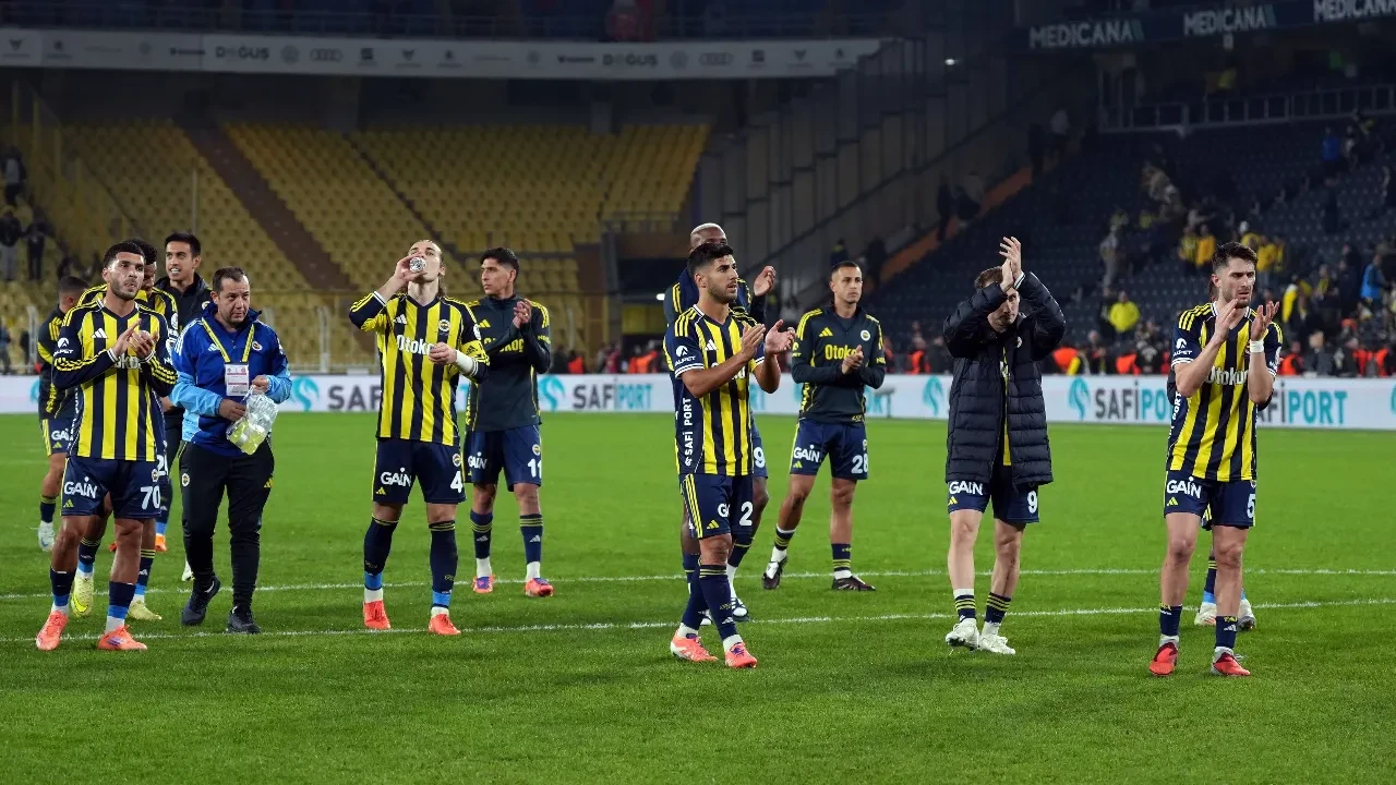 Fenerbahçe Fatih Karagümrük maç skoru! Milli aradan galibiyetle döndü