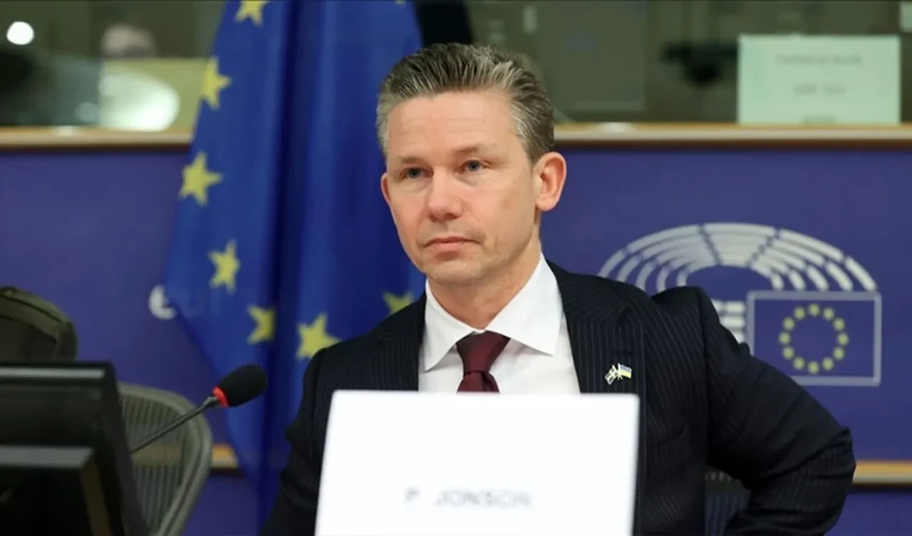 İsveçli Bakan Jonson'dan Rusya çağrısı: "Savaş moduna geçmeliyiz"