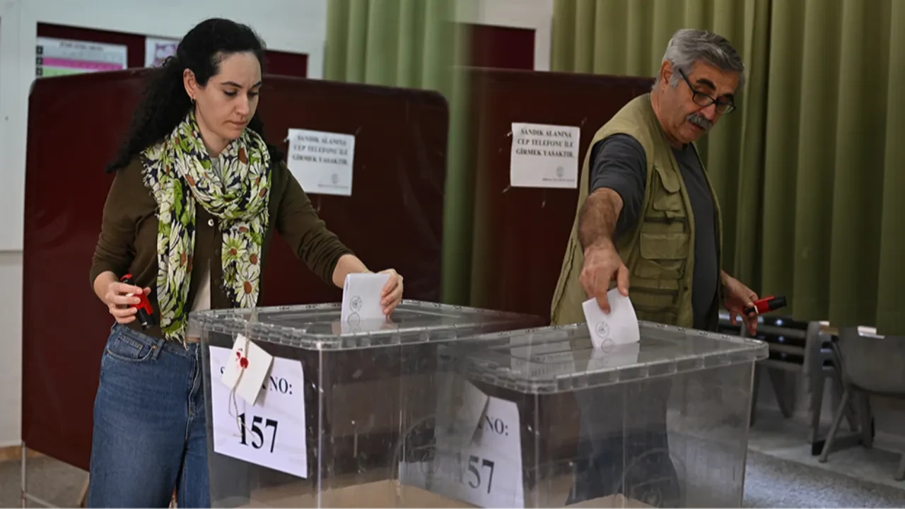 KKTC sandık başında! Oy kullanma işlemi başladı