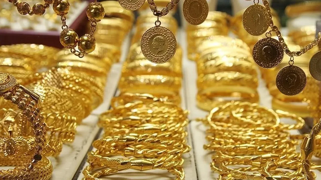 Kuyumcusundan emlakçısına, doktorundan veterinerine... Her yıl on binlerce TL harç alınacak