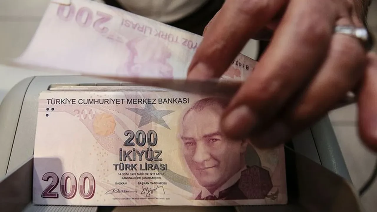 Kuyumcusundan emlakçısına, doktorundan veterinerine... Her yıl on binlerce TL harç alınacak