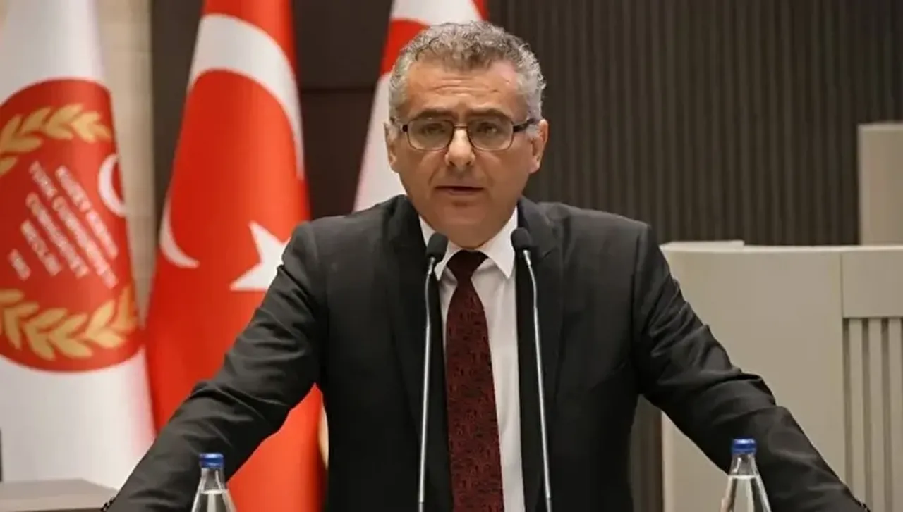 Tufan Erhürman kimdir kaç yaşında? Ersin Tatar’ın yerine KKTC’nin yeni Cumhurbaşkanı seçildi