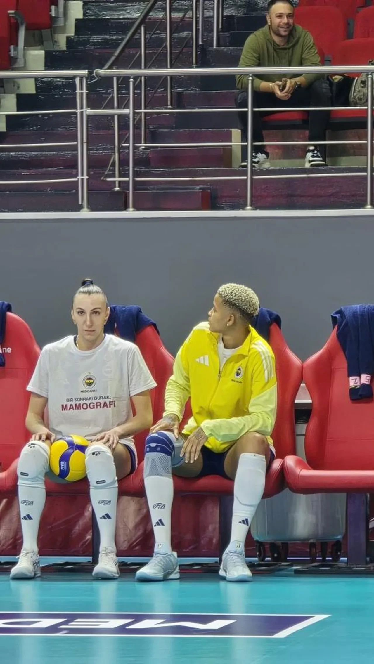 Uzmanlardan mamografi çağrısı! Her 8 kadından biri risk altında: Erken tanı hayat kurtarıyor!