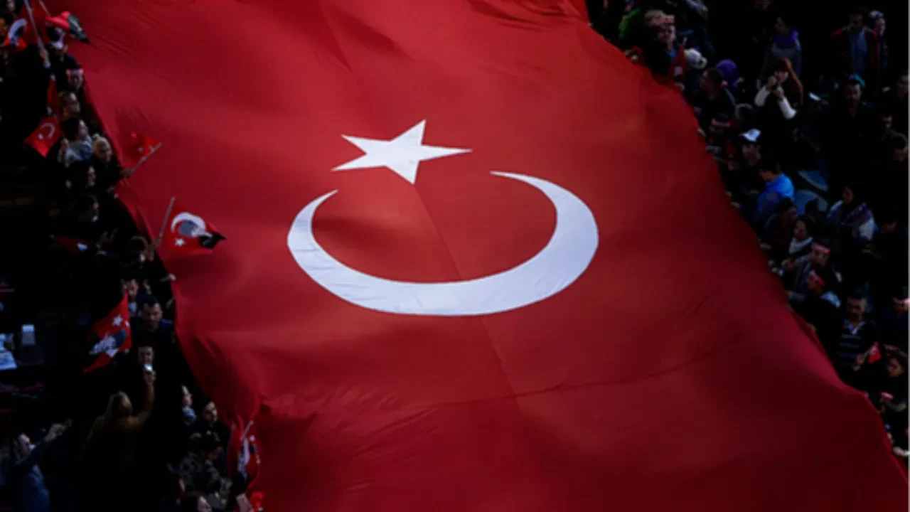 28 Ekim resmi tatil mi, yarım gün mü? 29 Ekim Cumhuriyet Bayramı'na öncesi gündem oldu