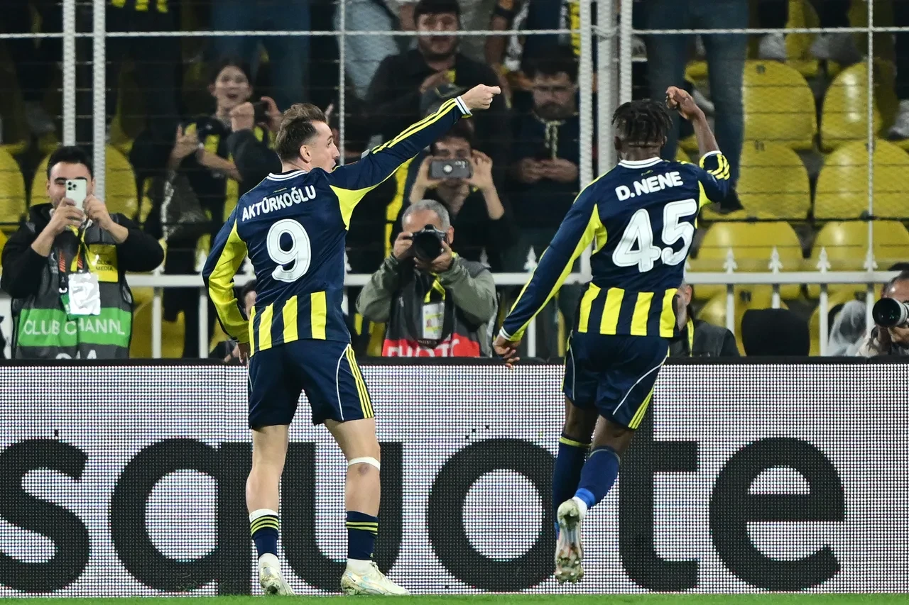 Fenerbahçe'den Avrupa gecesi: Nice’ı 2-1’lik skorla devirdi!