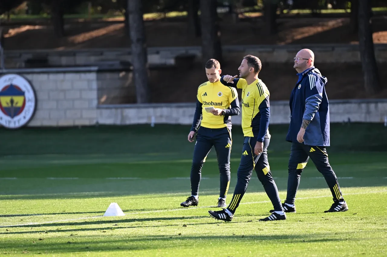 Fenerbahçe'nin Nice maçı 11'i netleşti! Tedesco'dan Talisca kararı