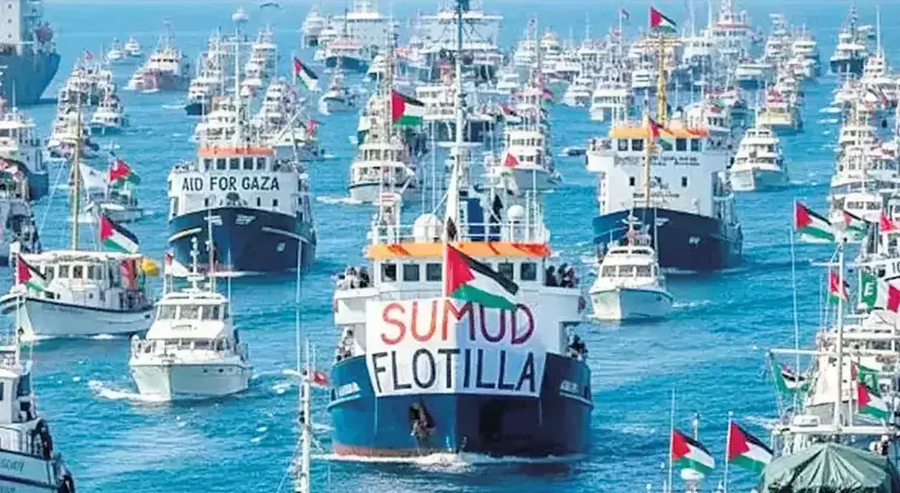 İsrail, Sumud Filosu'na saldırdı! 30 gemi soykırımcılardan kaçtı: Gazze'ye doğru ilerliyorlar