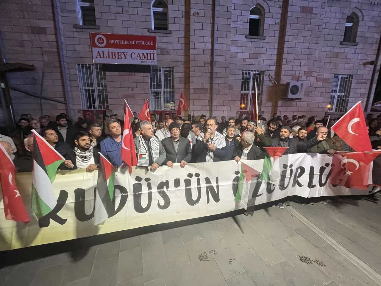 Türkiye Sumud Filosu için ayakta: İsrail saldırısı yurt genelinde protesto edildi
