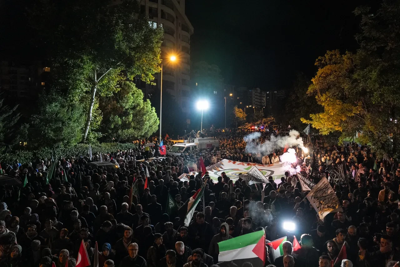 Türkiye Sumud Filosu için ayakta: İsrail saldırısı yurt genelinde protesto edildi