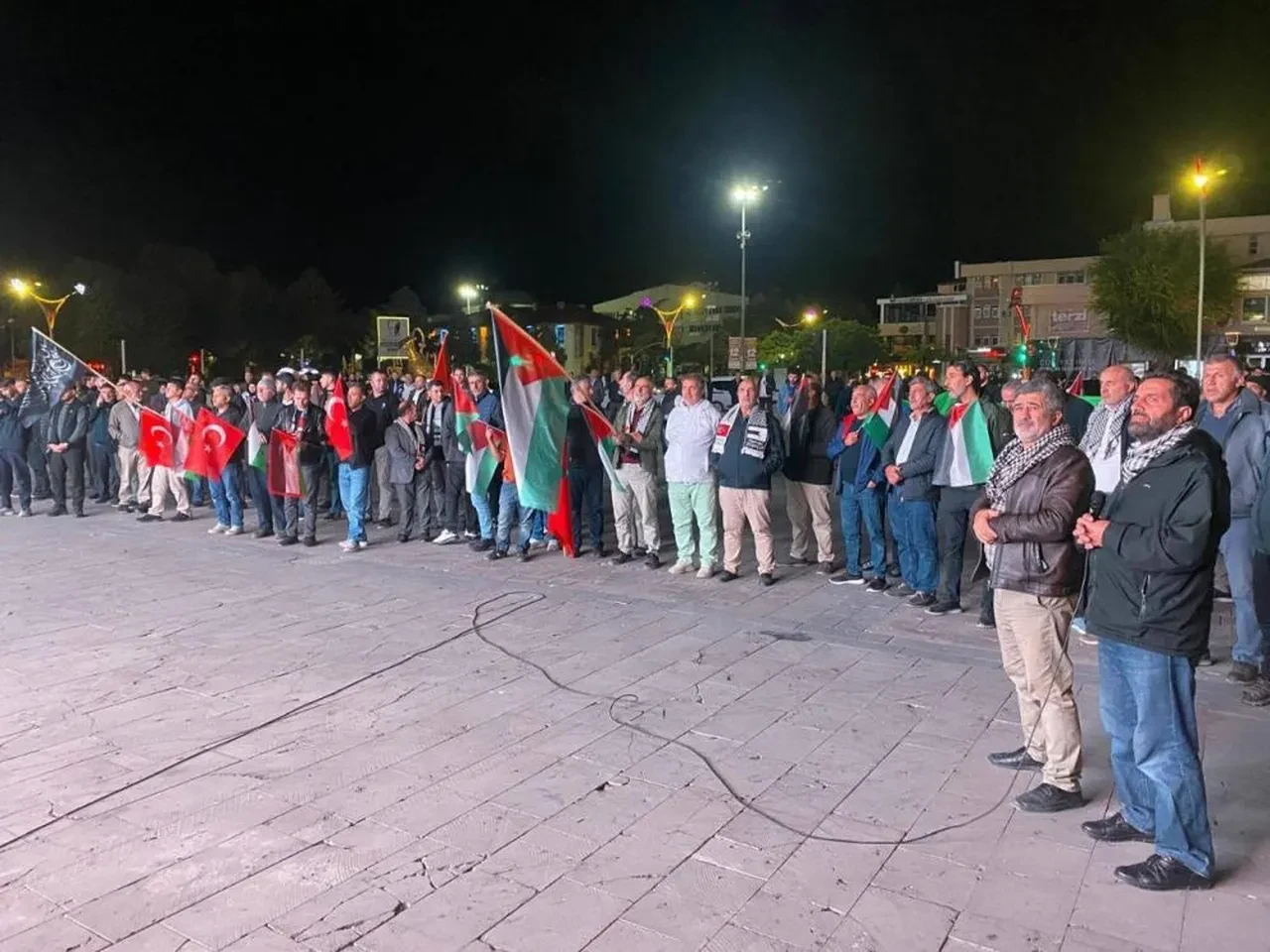 Türkiye Sumud Filosu için ayakta: İsrail saldırısı yurt genelinde protesto edildi