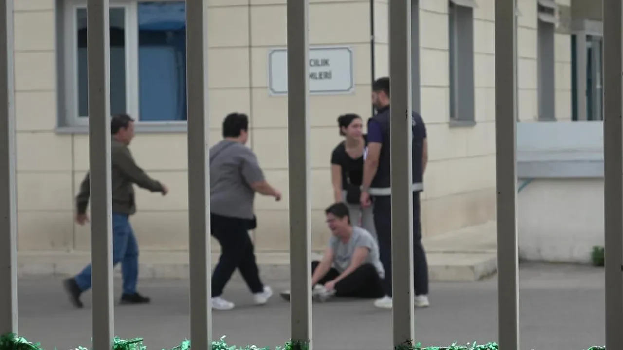 Çocuk parkında şüpheli ölüm! Acılı annenin feryadı yürekleri dağladı