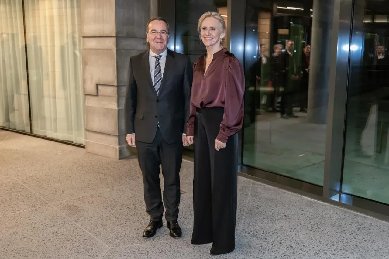 Rusya tehdidine karşı Almanya, İzlanda'da askeri üs kuruyor