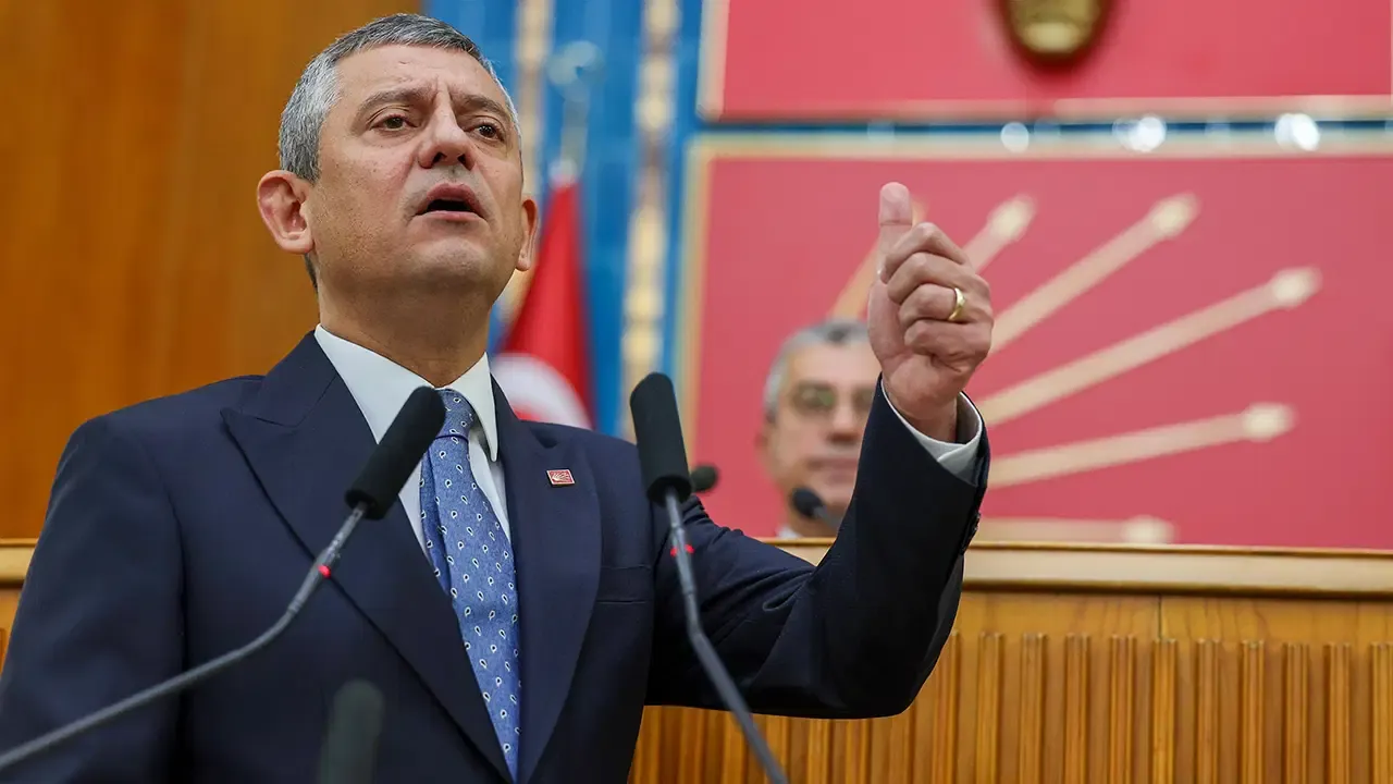 AK Parti Sözcüsü Çelik'ten CHP lideri Özel'e sert tepki! 'Yeni Yassıada çetesi' 