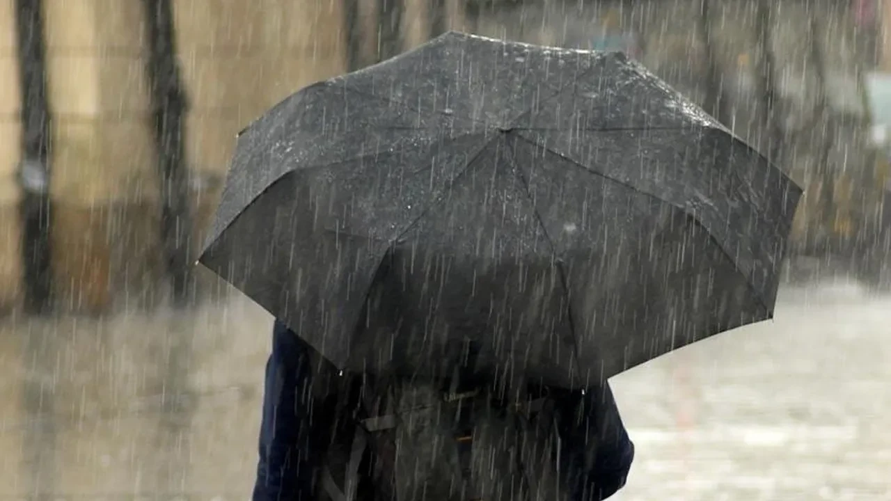 İstanbul için kritik uyarı! AKOM tarih verdi: Gök gürültülü sağanak geliyor