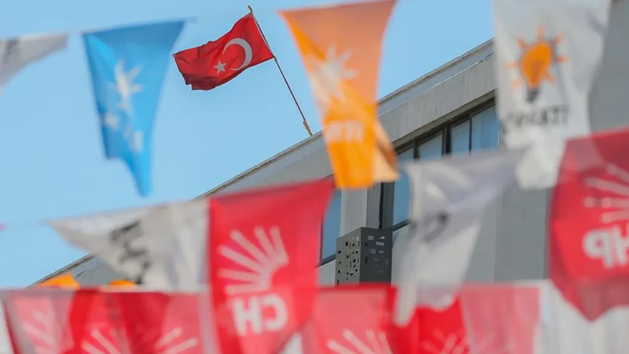 CHP'li başkanlardan TBMM'de sürpriz ziyaret: AK Parti'ye mi geçecekler?