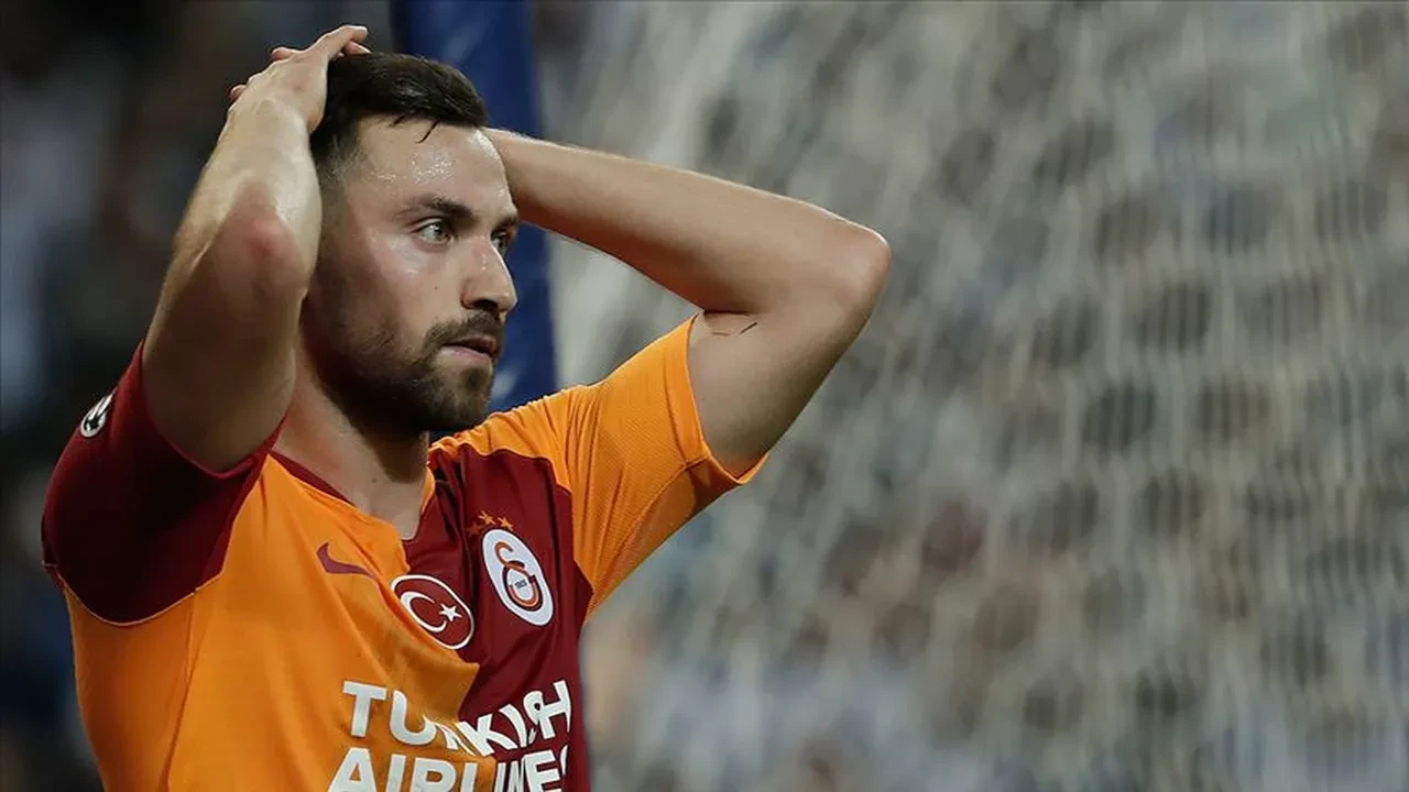 Hem Galatasaray hem de Fenerbahçe'de oynamıştı! 31 yaşında kulüp arıyor