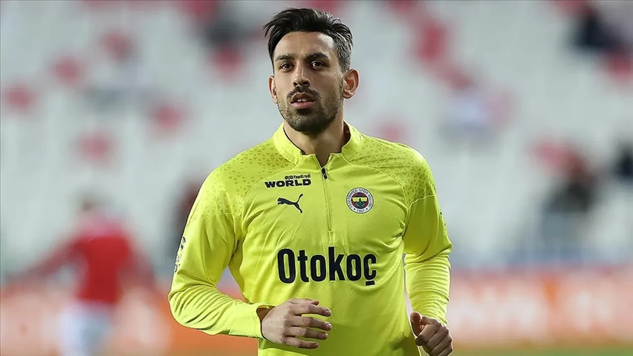 İrfan Can Kahveci'den sürpriz istek! Kadro dışı kalmıştı: Yönetim ile görüştü