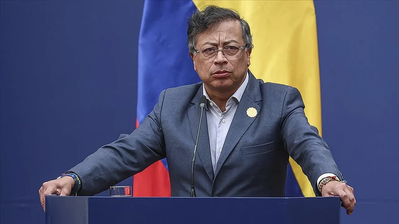 Kolombiya lideri Petro'dan Trump'a çok sert sözler: Burada kralların başı kesilir
