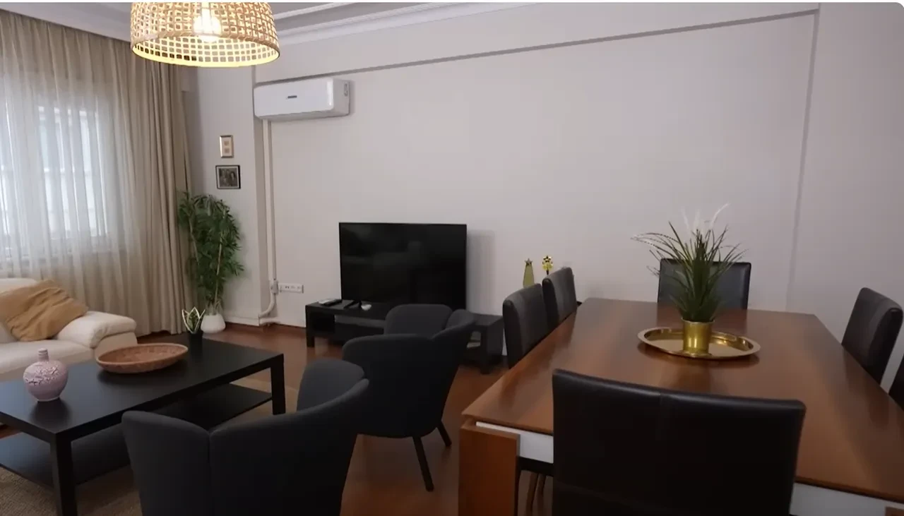 Selahattin Taşdöğen, mütevazı evinin kapılarını ilk kez açtı! Çılgın Bediş dizisindeki yaşadığı korkunç olay hayrete düşürdü 