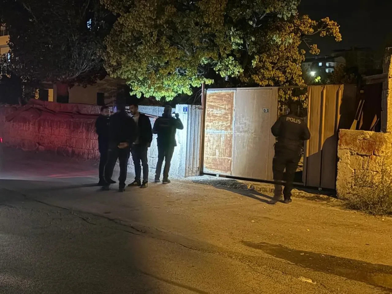 Dayı ile yeğen arasında bıçaklı kavga! Kanlar içinde kaldı