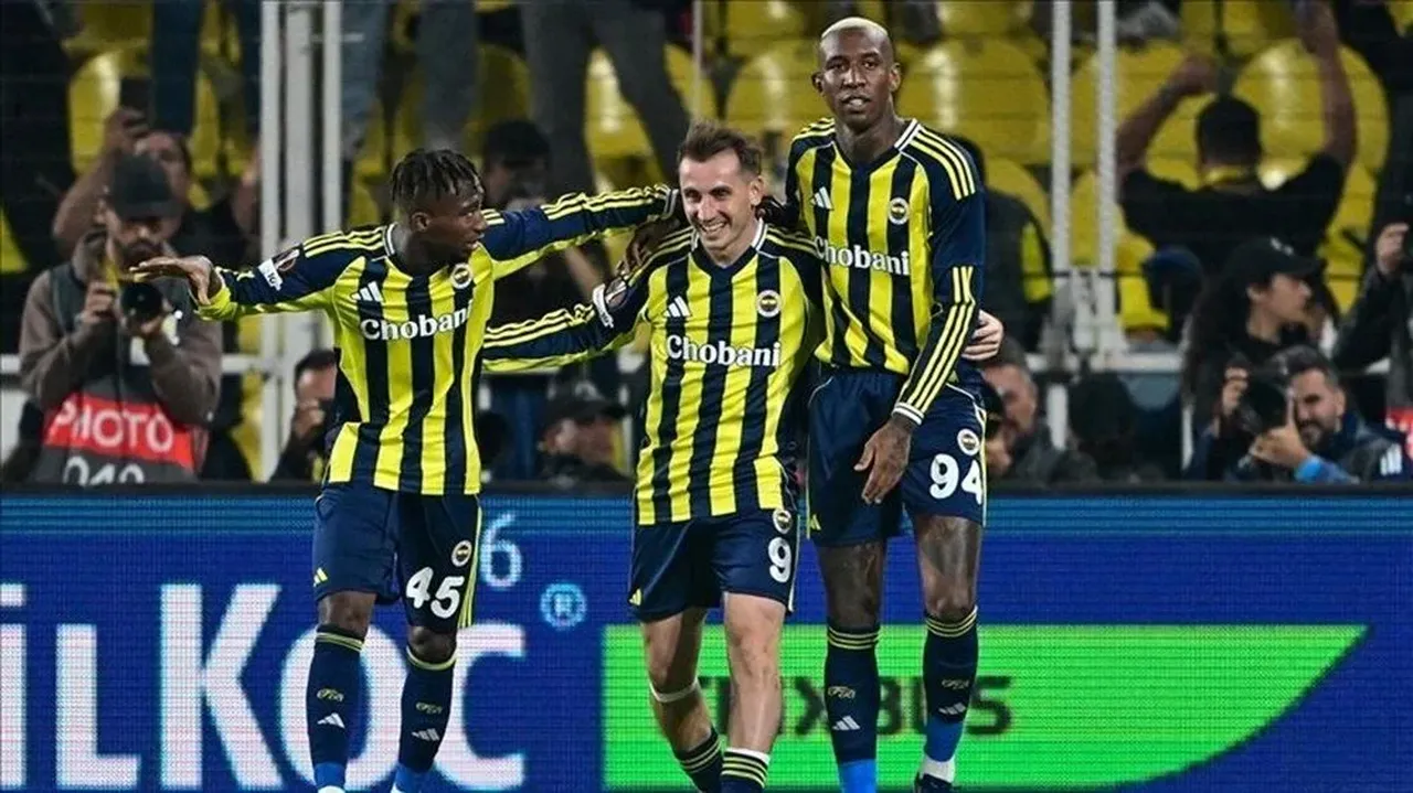 Fenerbahçe Stuttgart maçı ne zaman bu akşam mı? UEFA Avrupa Ligi mücadelesi