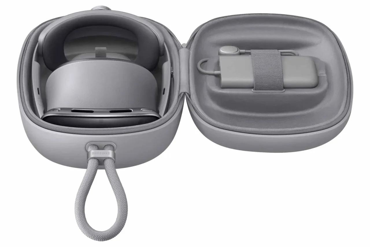 Galaxy XR: Samsung yeni sanal gerçeklik gözlüğünü tanıttı! İşte özellikleri ve fiyatı