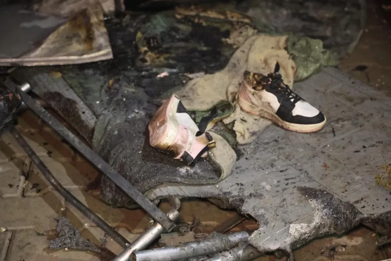 Geceyi gündüze çeviren yangın! Depremzede ailenin konteyner evi yangında kül oldu!