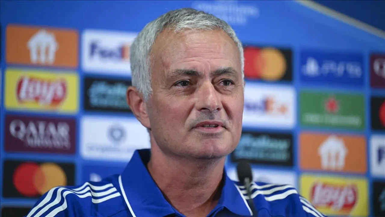 Jose Mourinho'nun Kerem Aktürkoğlu isyanı! ''Maaşının 5 katı geldi''