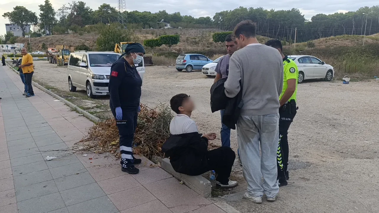 Motosikletle birlikte metrelerce sürüklendi! 