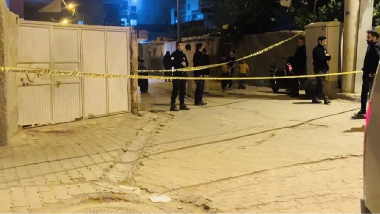 Tartışmanın sonu dehşetle bitti! Eniştesini sokak ortasında defalarca bıçakladı