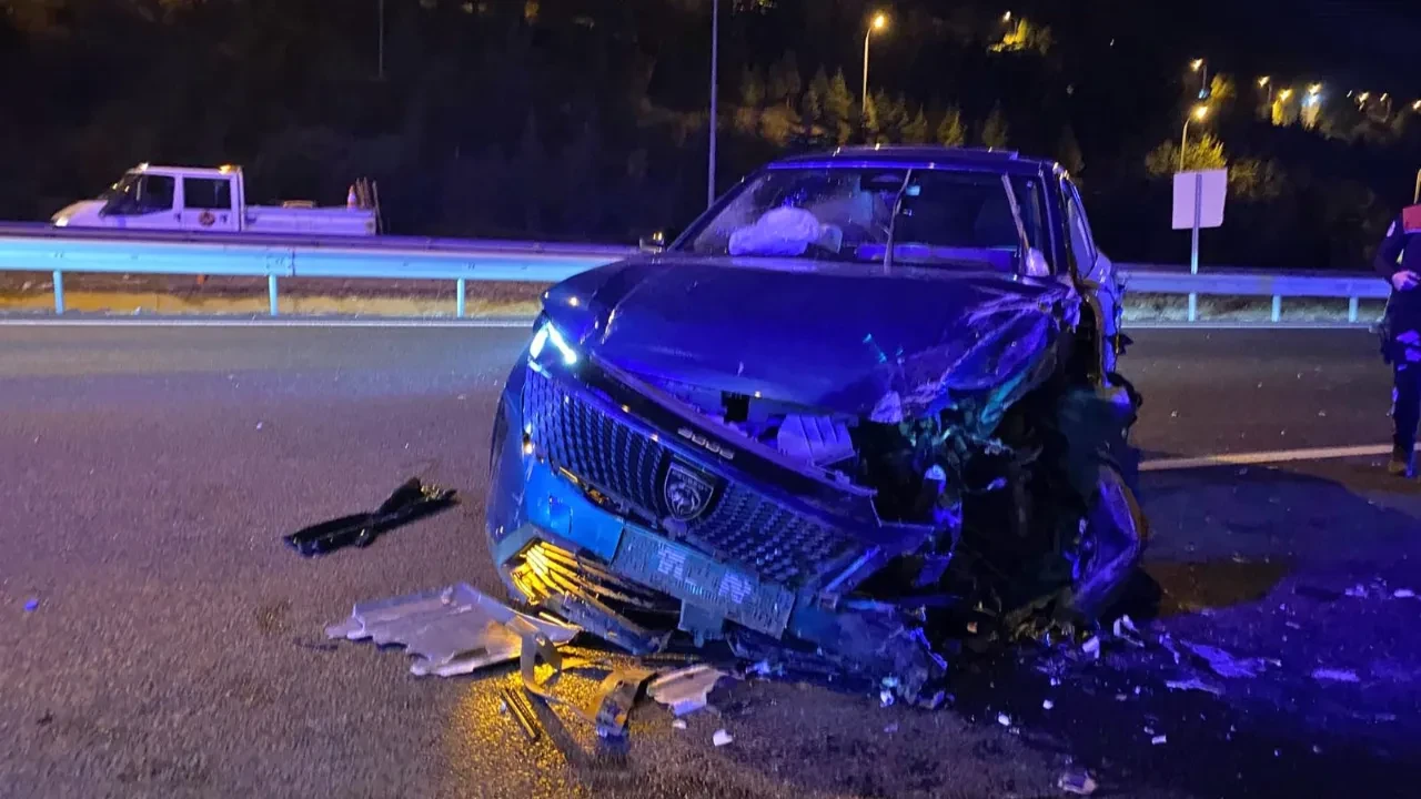 Trafikte korkunç kaza! Sürücü kalp krizi geçirdi