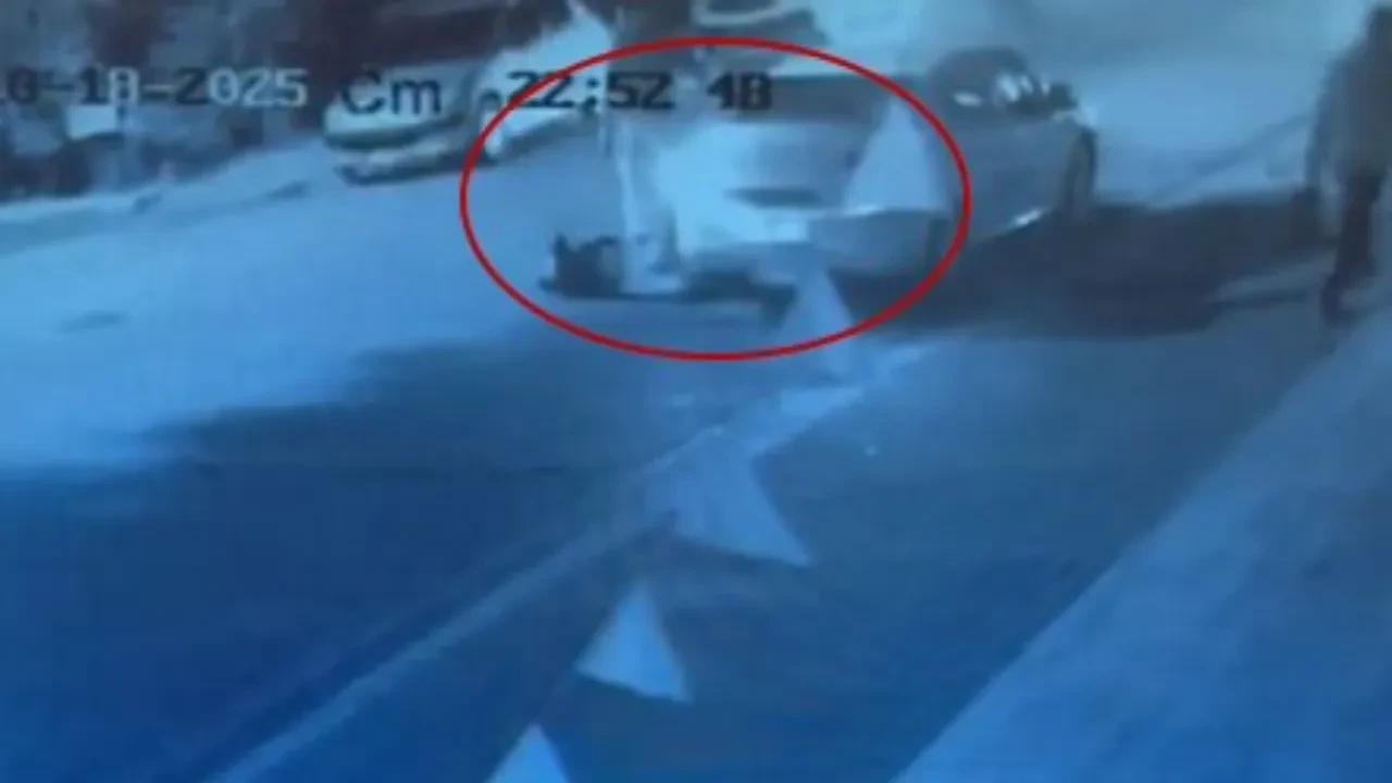 Üç kişiyi öldürdü, 2'si polis 7 kişiyi yaraladı! Saldırı anı kamerada