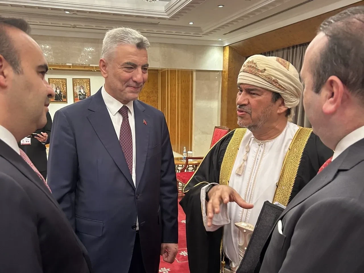 Bakan Bolat açıkladı: Umman ile ticarette hedef 5 milyar dolar 